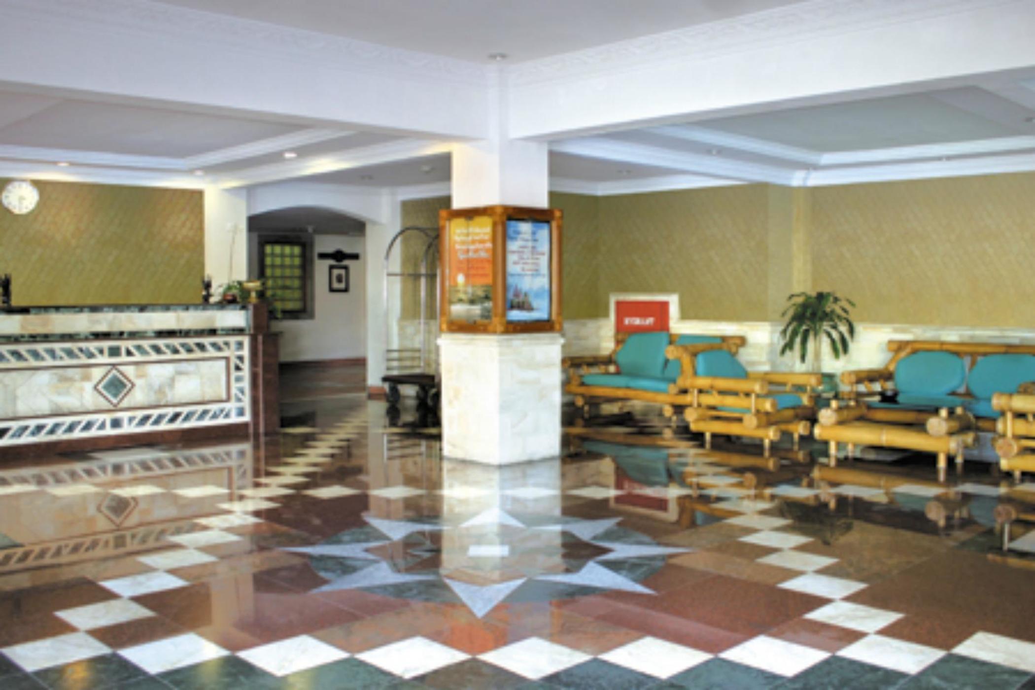 The Jayakarta Bali Beach Resort Legian Exterior foto