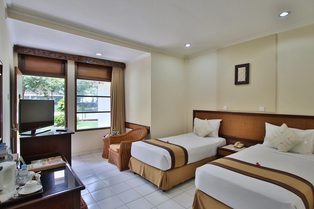 The Jayakarta Bali Beach Resort Legian Exterior foto