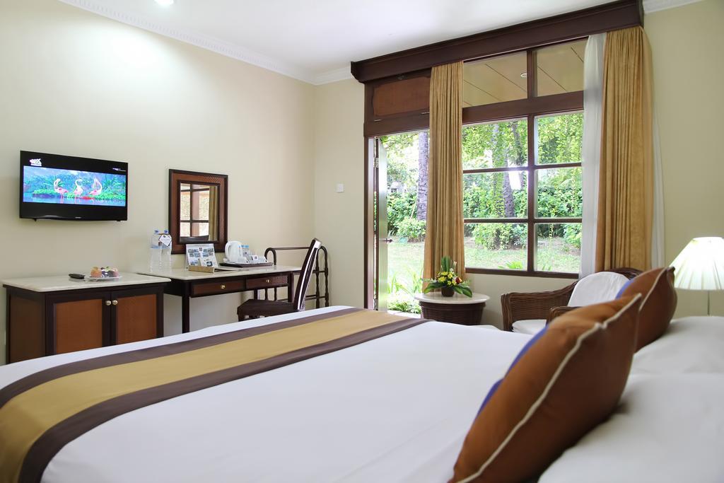 The Jayakarta Bali Beach Resort Legian Exterior foto